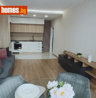 Тристаен, 75m²