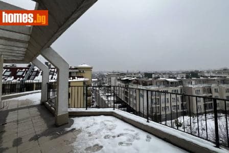 Тристаен, 117m²