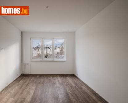 Тристаен, 88m²