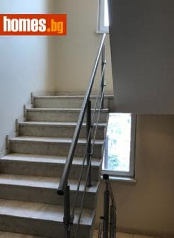 Едностаен, 46m²
