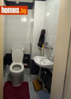 Тристаен, 90m²