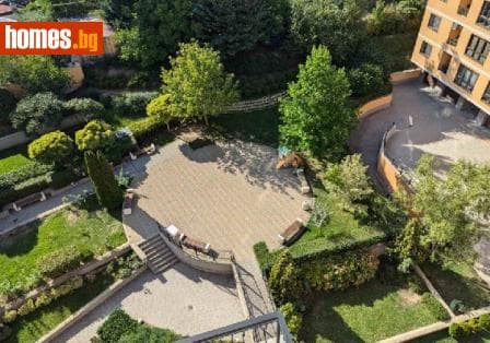 Двустаен, 141m²