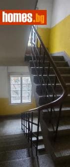 Двустаен, 65m²