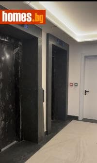 Тристаен, 129m²