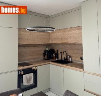 Двустаен, 84m²