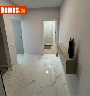 Двустаен, 84m²