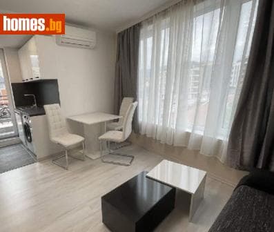 Тристаен, 80m²