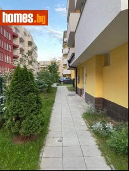 Тристаен, 109m²