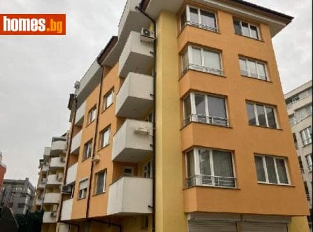 Тристаен, 109m²