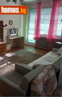 Тристаен, 88m²