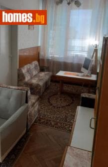 Тристаен, 88m²
