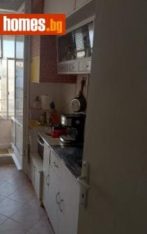 Тристаен, 88m²
