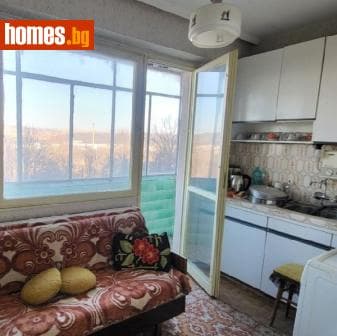 Двустаен, 65m²