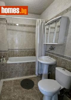 Тристаен, 86m²