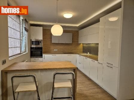 Четиристаен, 145m²