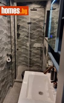 Двустаен, 66m²