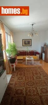 Тристаен, 85m²