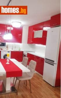 Тристаен, 92m²