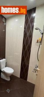 Тристаен, 251m²