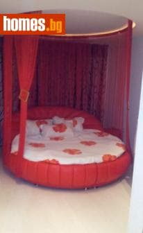 Двустаен, 81m²