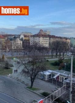 Тристаен, 110m²