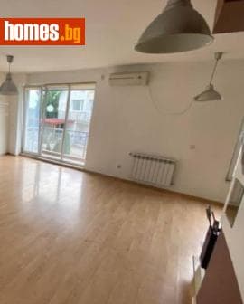 Тристаен, 100m²
