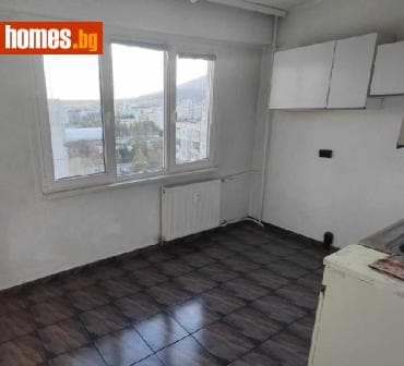 Двустаен, 72m²