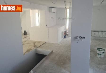 Ателие/Таван, 176m²