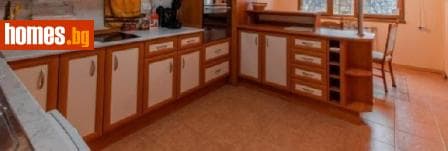 Двустаен, 122m²