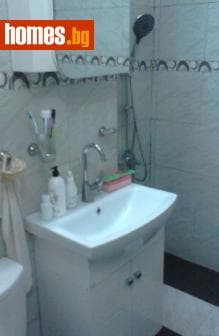 Тристаен, 96m²