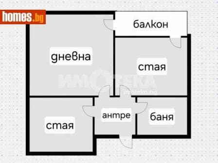 Тристаен, 90m²