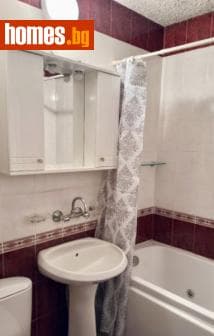 Тристаен, 88m²