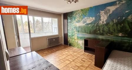 Тристаен, 88m²
