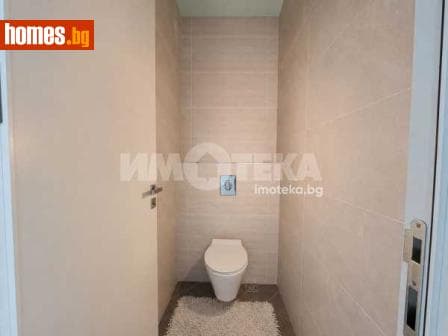 Тристаен, 130m²