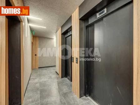 Двустаен, 64m²