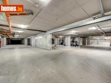 Тристаен, 125m²