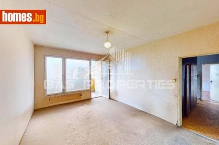 Двустаен, 67m²