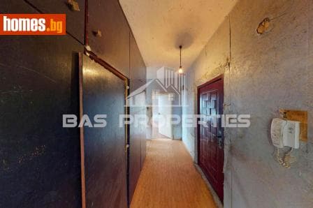 Двустаен, 67m²