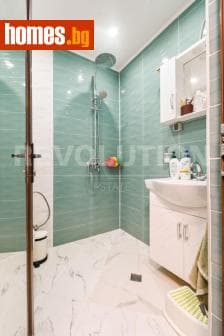 Тристаен, 88m²