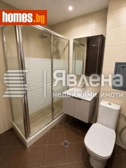 Тристаен, 125m²