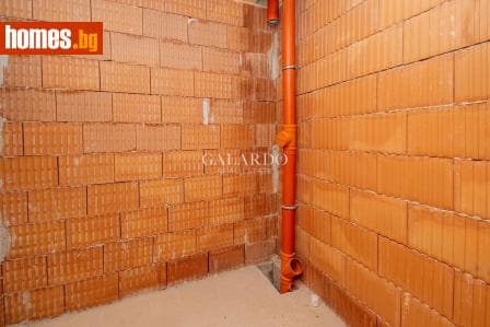 Двустаен, 74m²