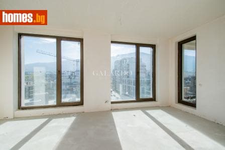 Четиристаен, 287m²
