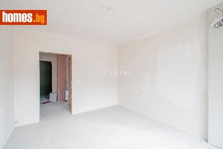 Двустаен, 84m²
