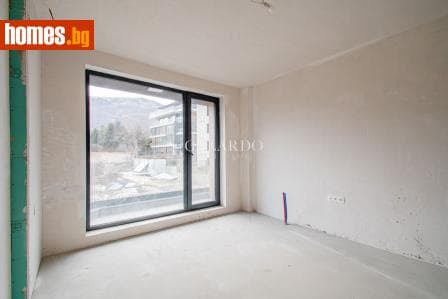 Двустаен, 84m²