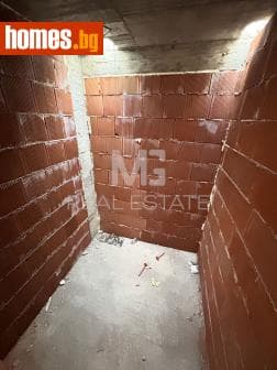 Двустаен, 83m²