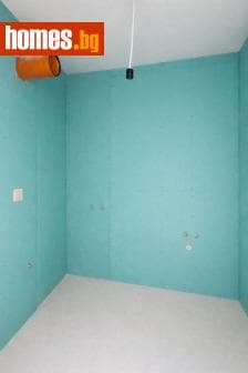 Двустаен, 79m²