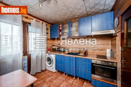 Тристаен, 109m²