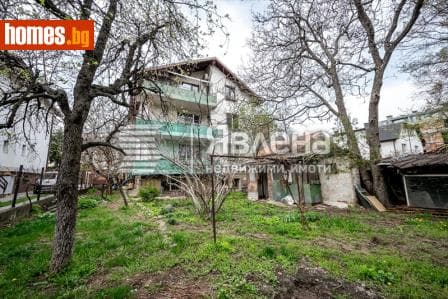 Тристаен, 109m²