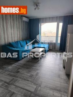 Тристаен, 98m²