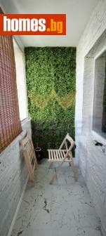 Тристаен, 85m²